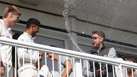 Leicestershire crowned County Championship Division Two champions after Kent washout