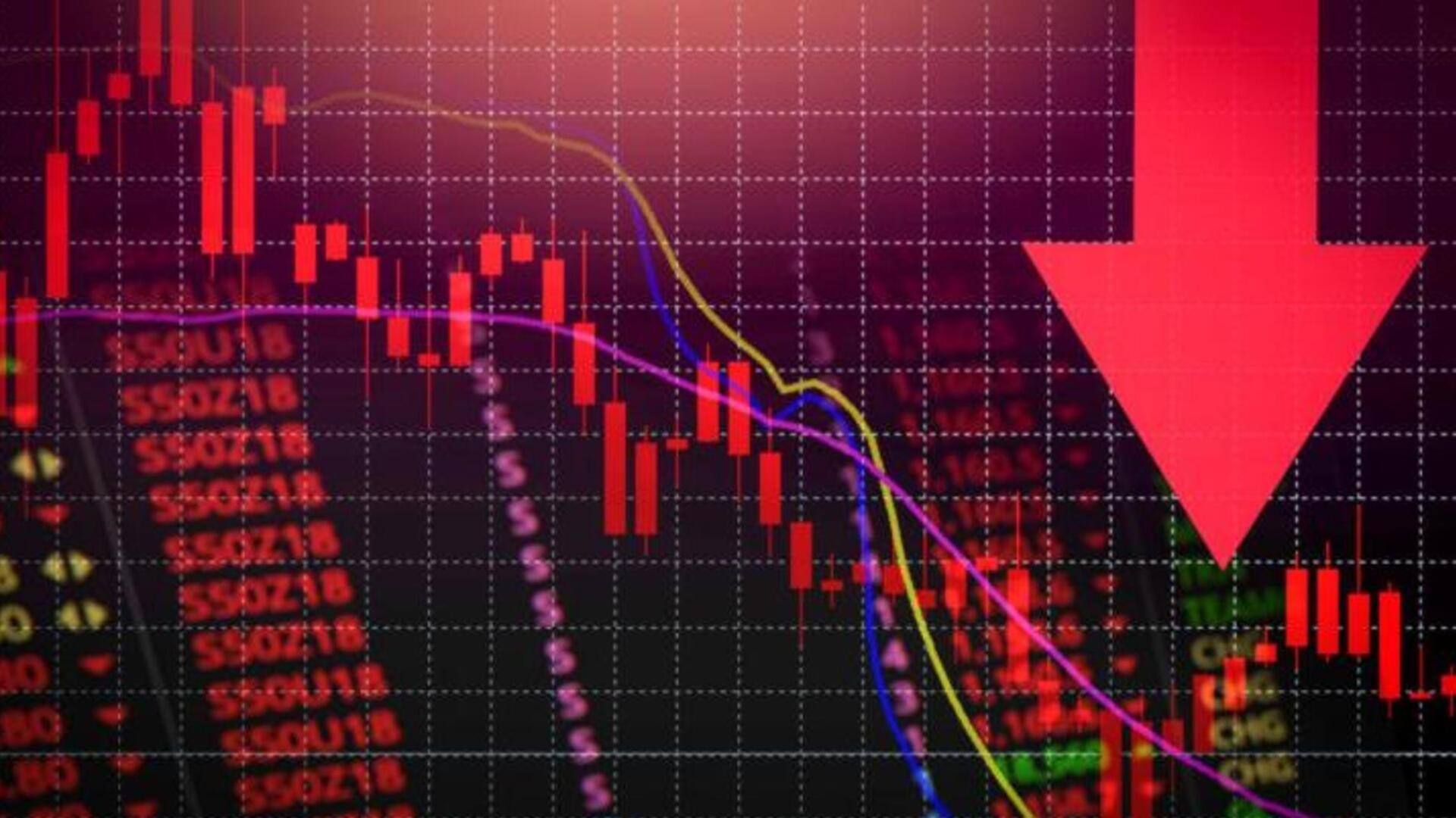 Dragged by heavyweight stocks, Sensex and Nifty close in red