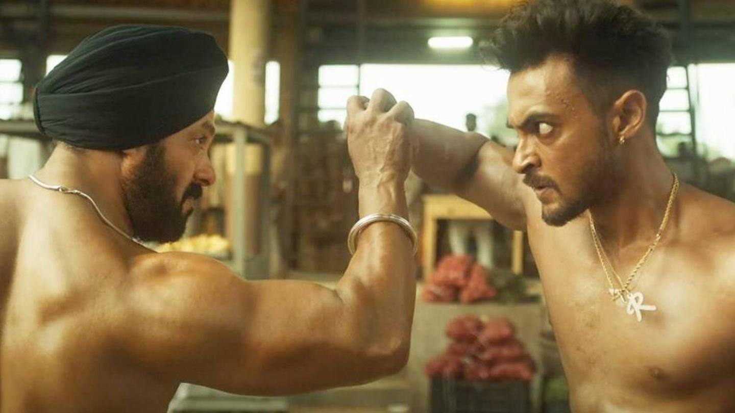 Dussehra ya Diwali: When will the action thriller release? Dussehra ya Diwali: When will the action thriller release?