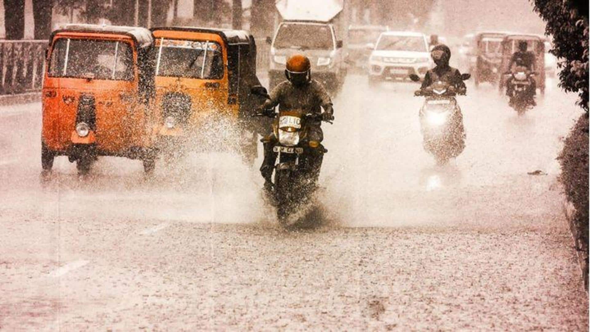 Tamil Nadu receives unseasonal rainfall as schools, colleges declare holiday
