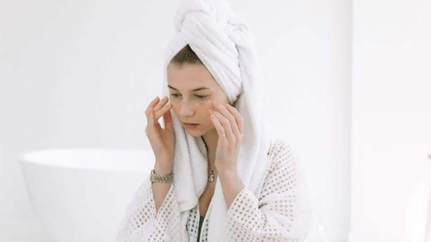 Keeps your skin hydrated Keeps your skin hydrated
