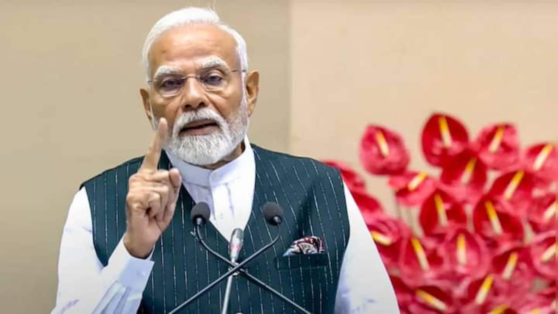'Clerks, peons lose job after arrest; why not ministers?' Modi 'Clerks, peons lose job after arrest; why not ministers?' Modi