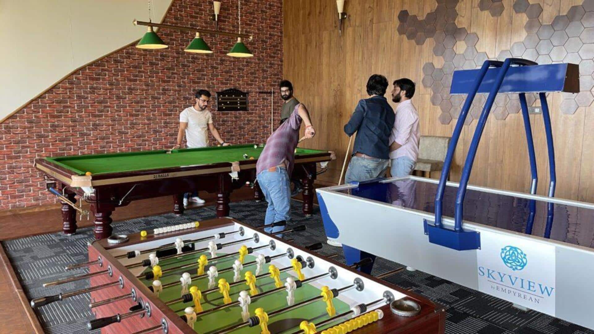 Going to a clubhouse? Follow these etiquette rules