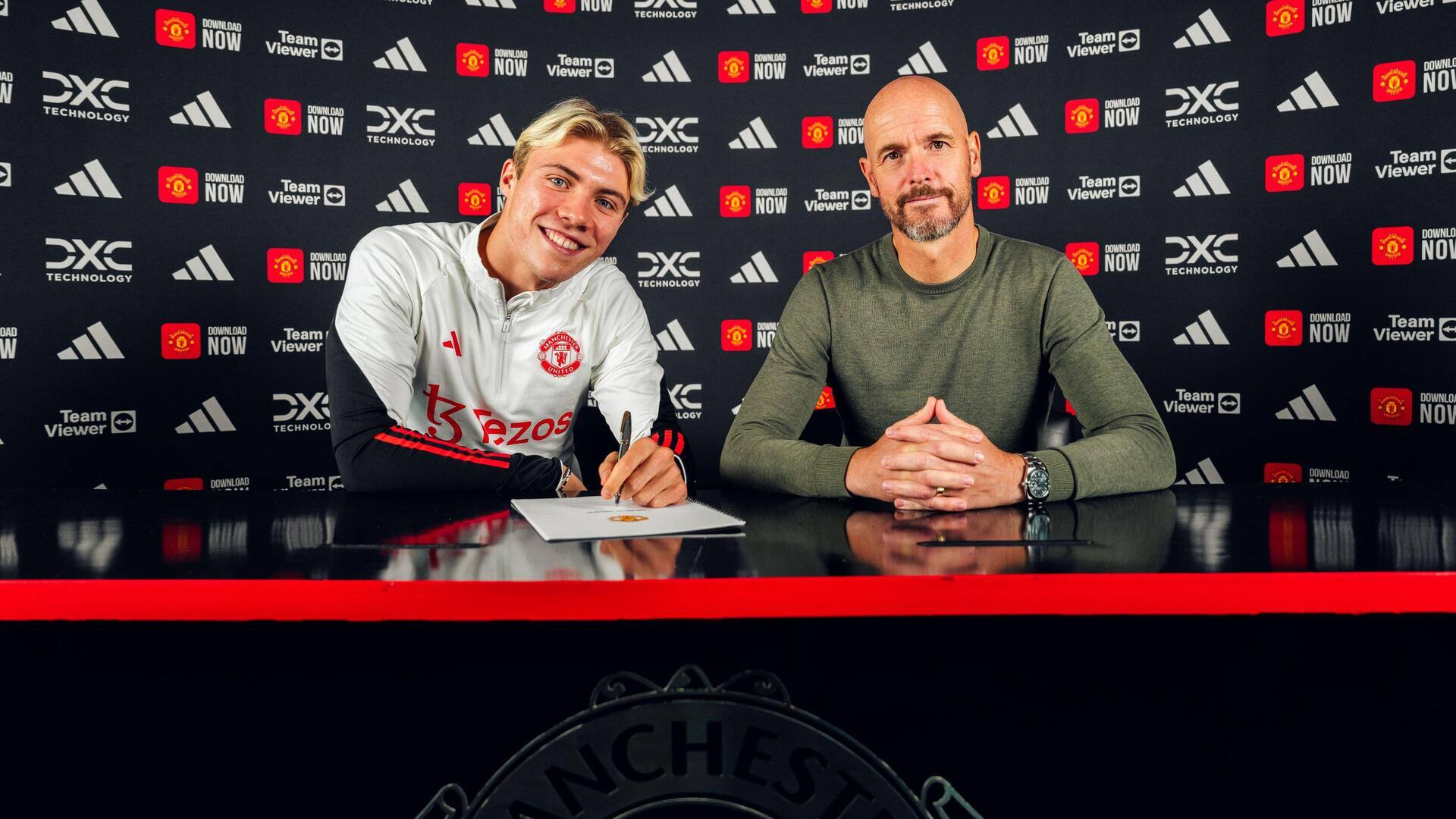 Manchester United sign Rasmus Hojlund for £72m: Decoding his stats