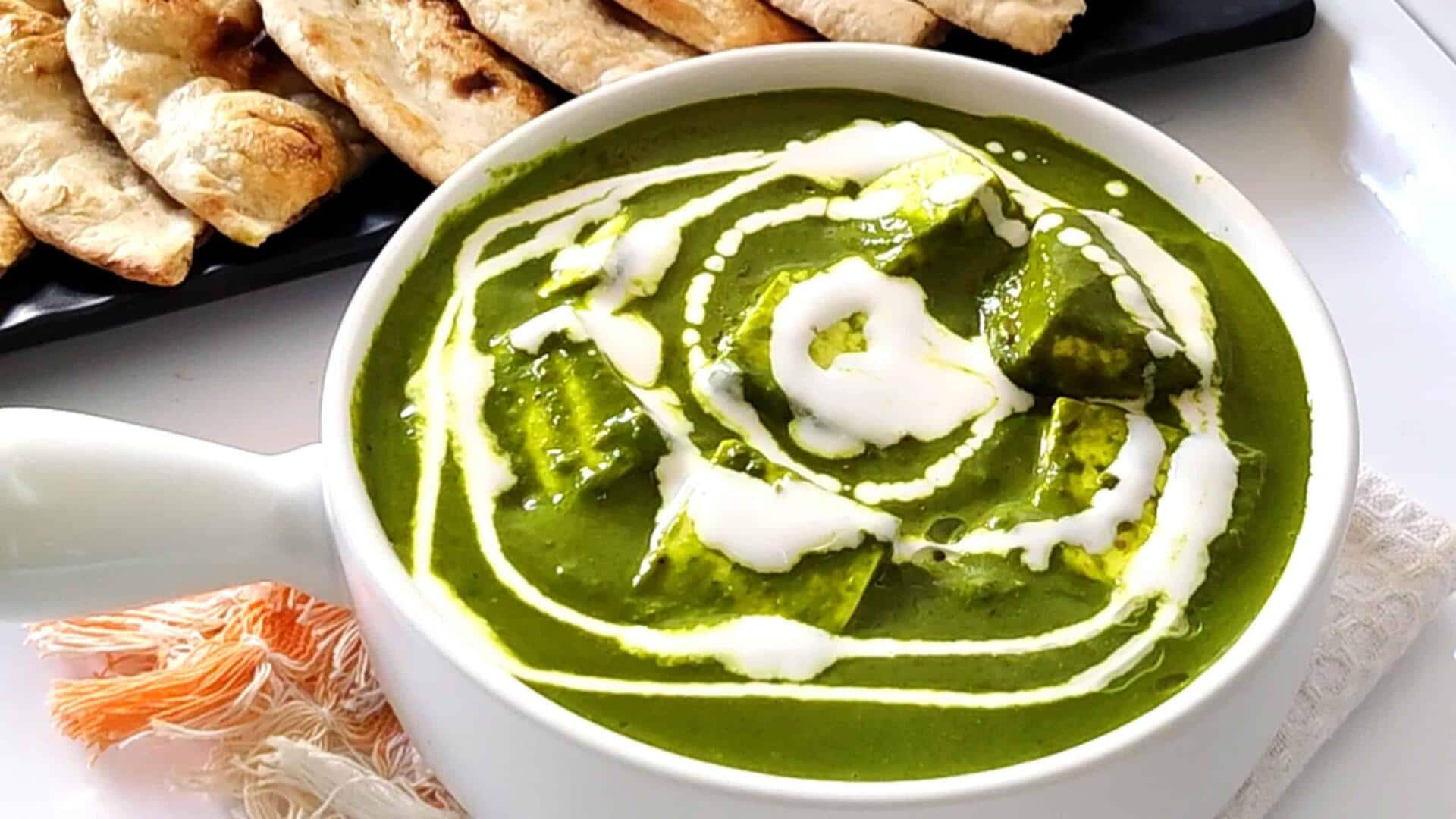 Simple steps to make this delicious palak paneer at home