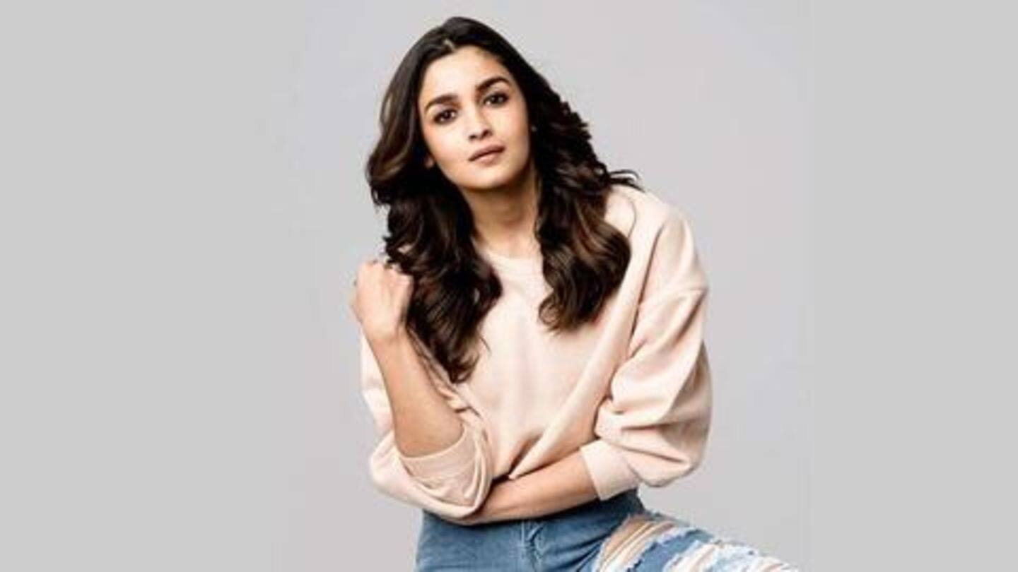 Ranbir Kapoor makes me forget my dialogues, Alia reveals | NewsBytes