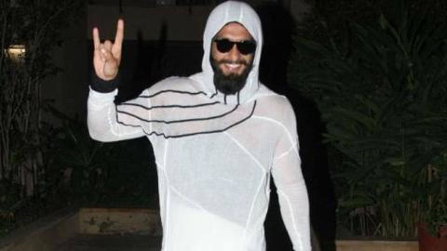 Ranveer looked like a giant condom in Shahid's pre-birthday bash Ranveer looked like a giant condom in Shahid's pre-birthday bash