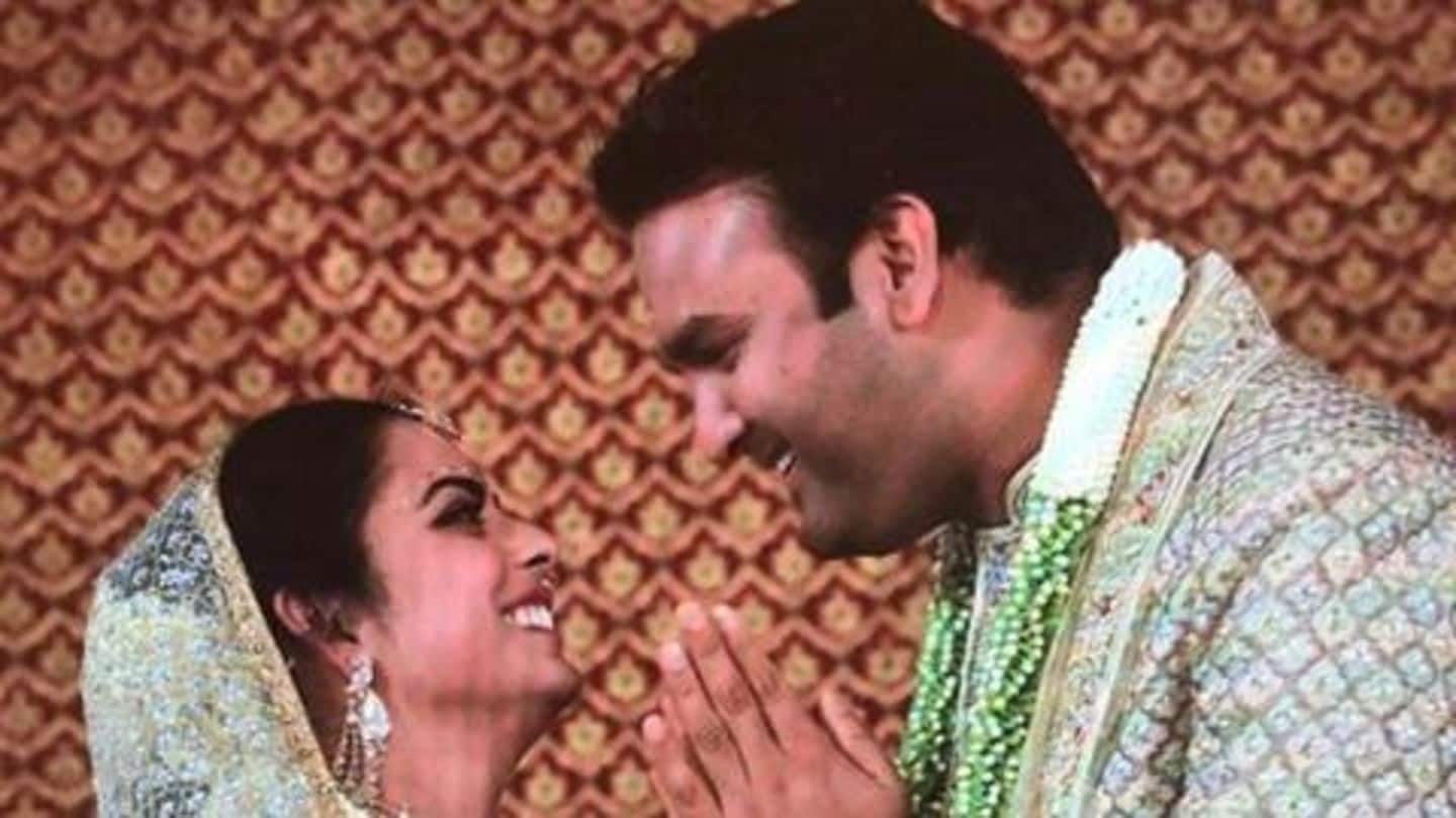 #ViralVideo: Anand Piramal kisses bride Isha Ambani on forehead