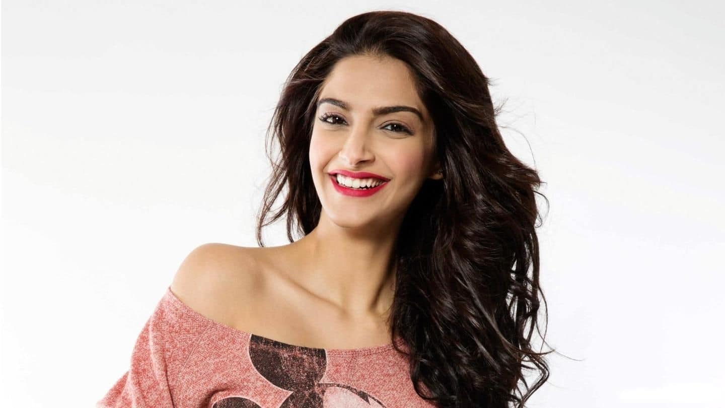 Sonam lauds Kangana's courage but with a twist Sonam lauds Kangana's courage but with a twist