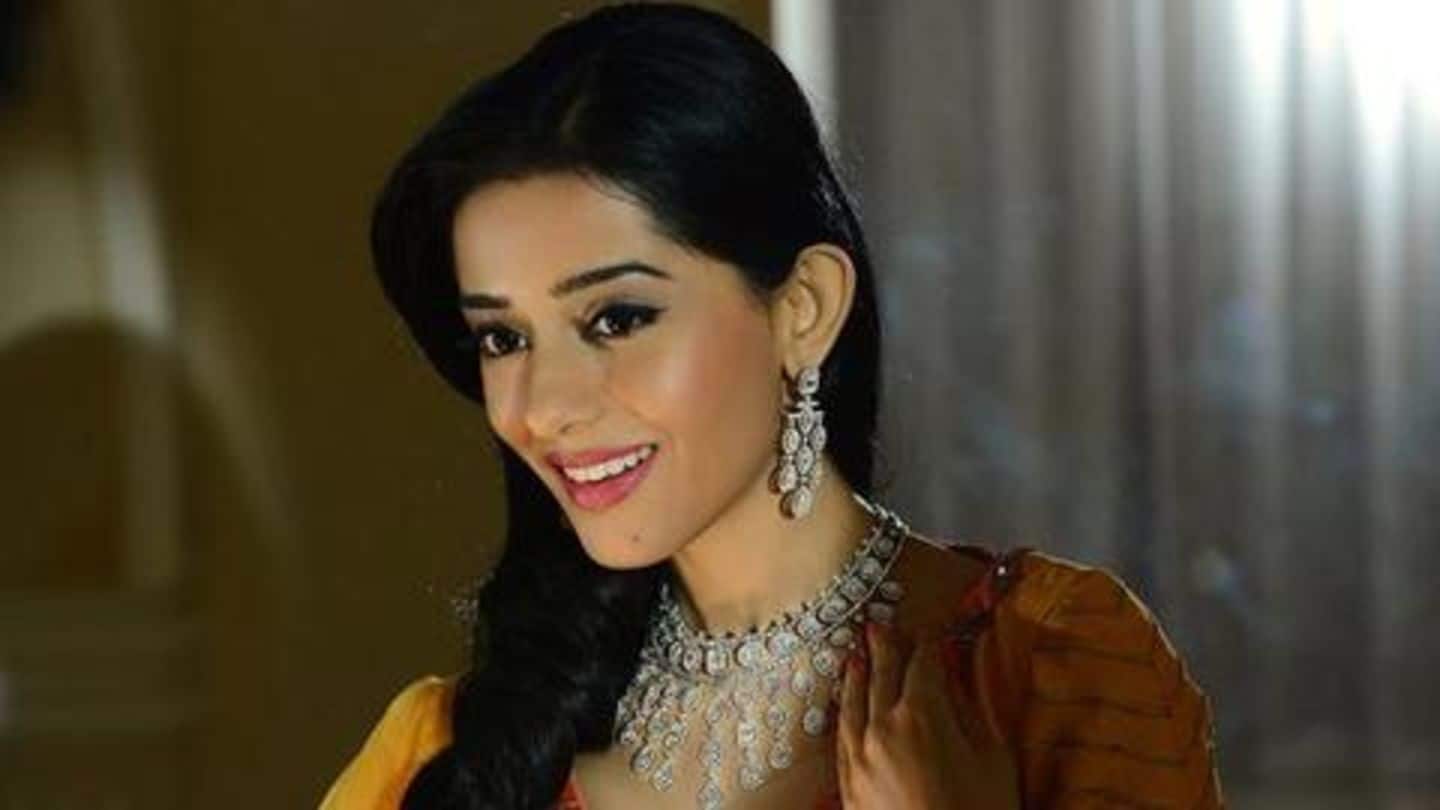 Amrita Rao falls prey to cyber-crime, Twitter account gets hacked