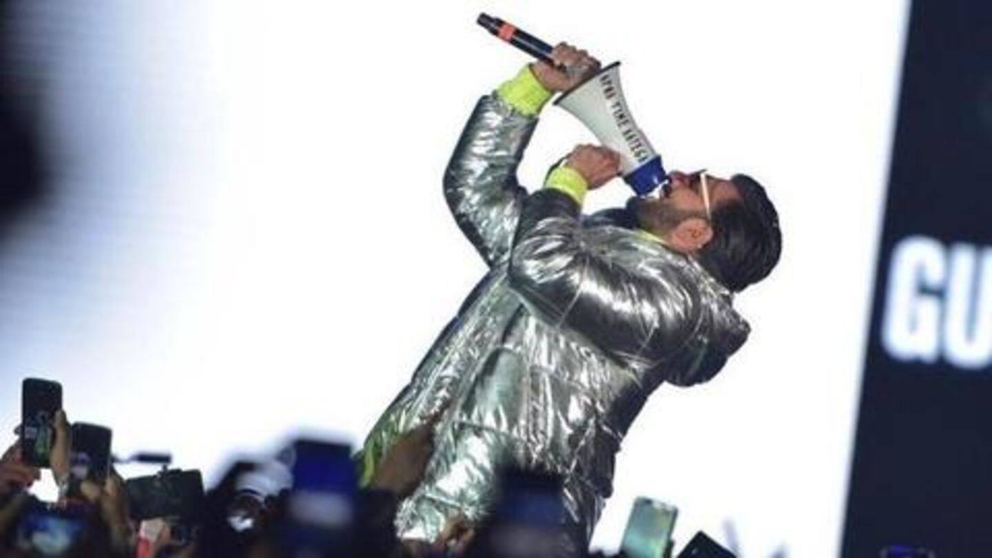 Separately, Ranveer created chaos near JJ Hospital Separately, Ranveer created chaos near JJ Hospital