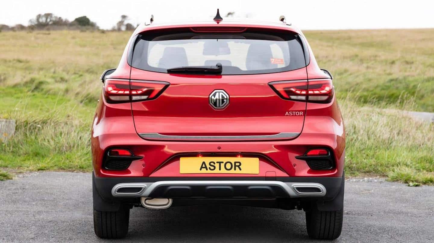 The car has LED headlights and mid-range radars The car has LED headlights and mid-range radars