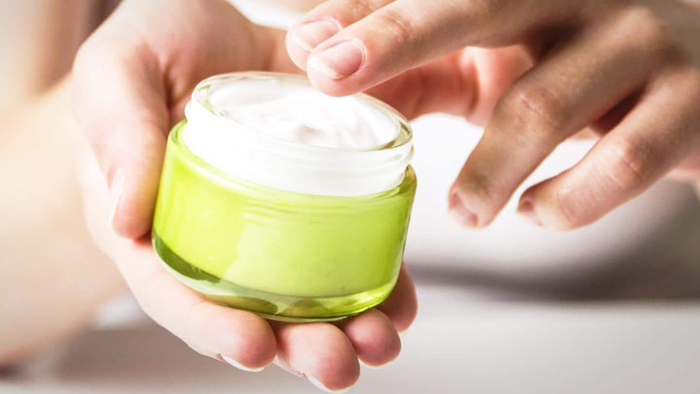 Tired of acne? Moisturizers can prove to be your friend