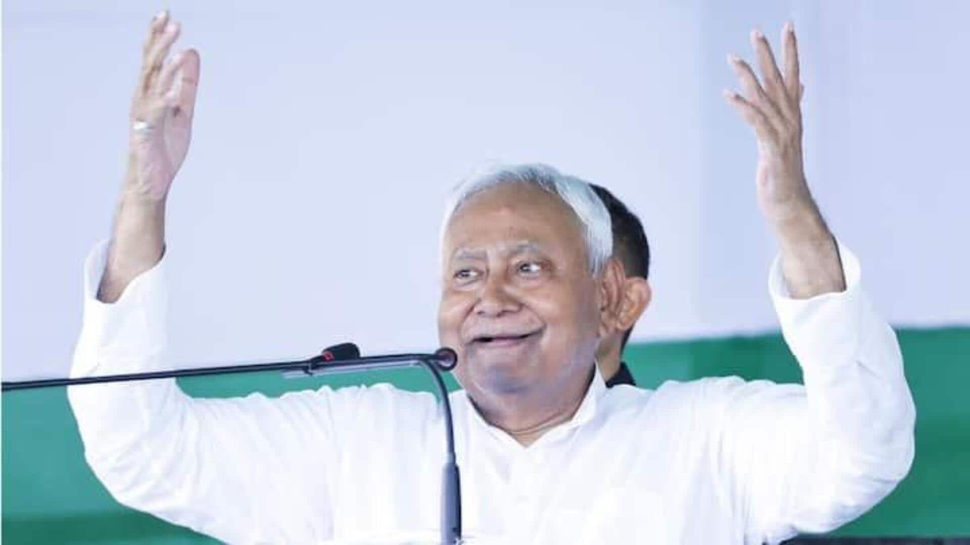 Bihar exit polls: 2 pollsters predict close NDA-Mahagathbandhan contest