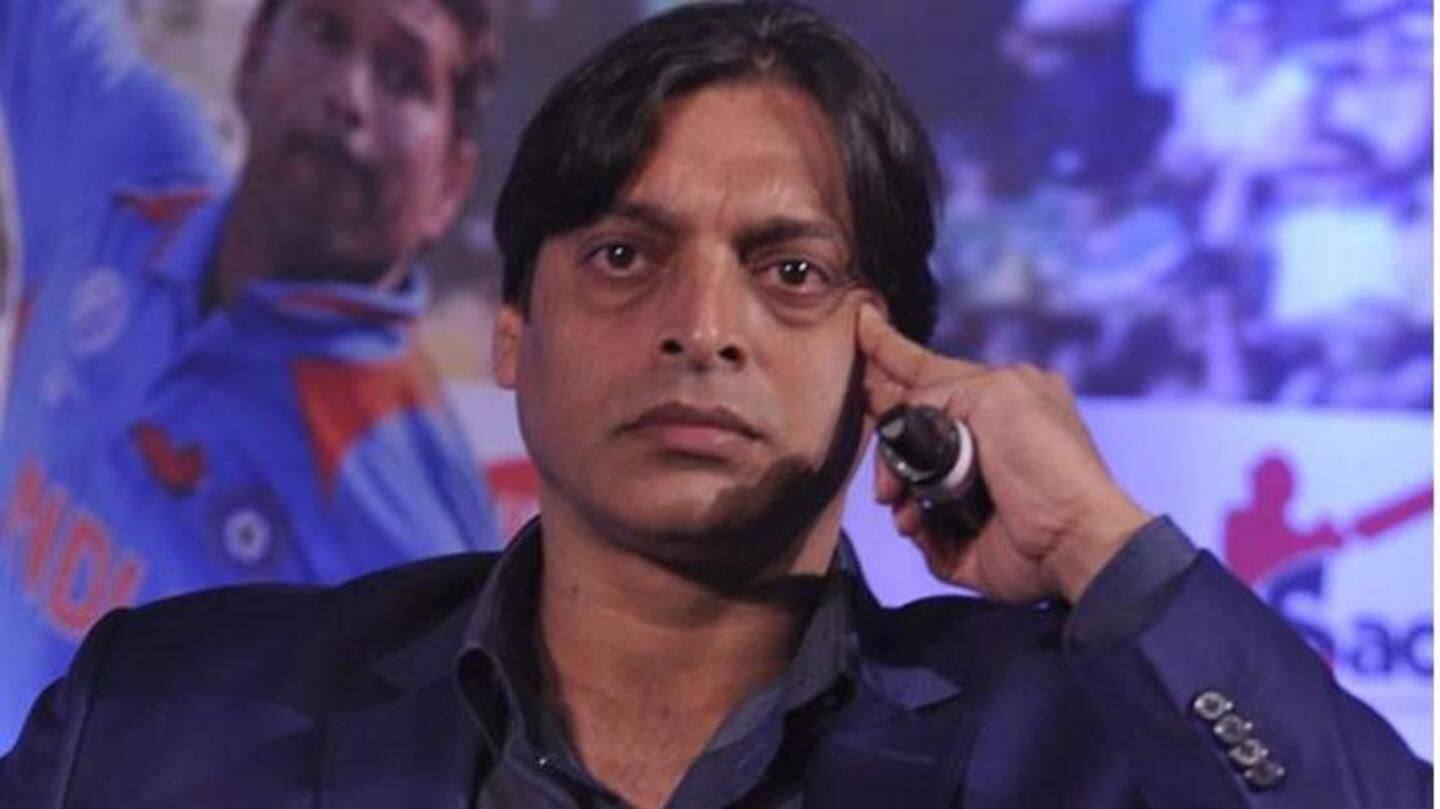 Shoaib Akhtar scolds a journalist for her 'unprofessional' question