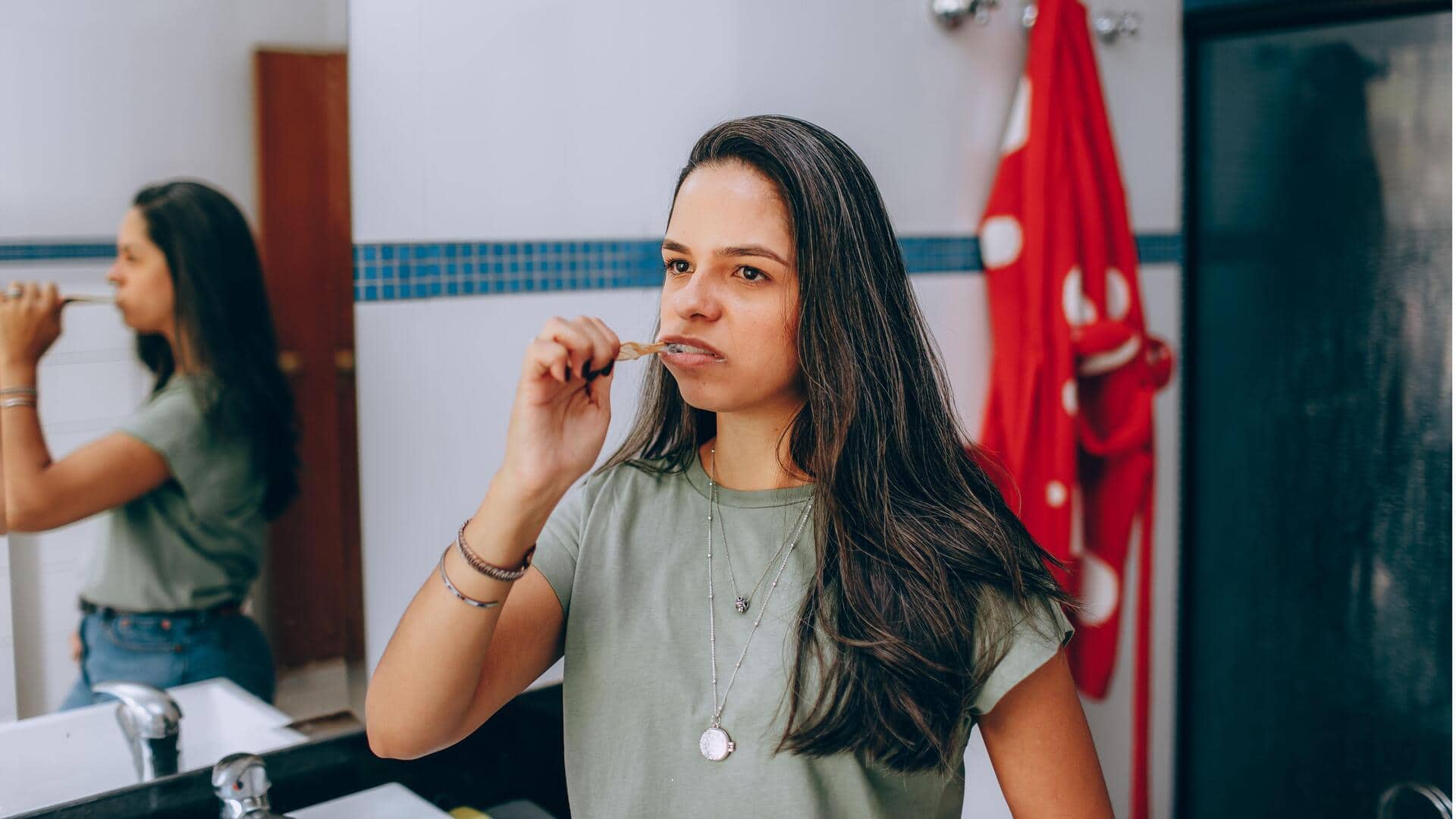Simple wellness habits to practice in the restroom