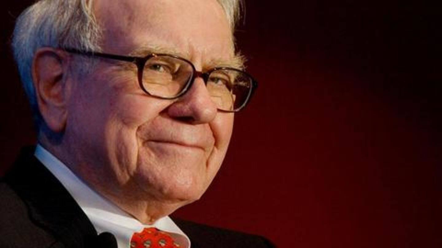 Money-minded Buffett uses flip phone; rarely emails Money-minded Buffett uses flip phone; rarely emails
