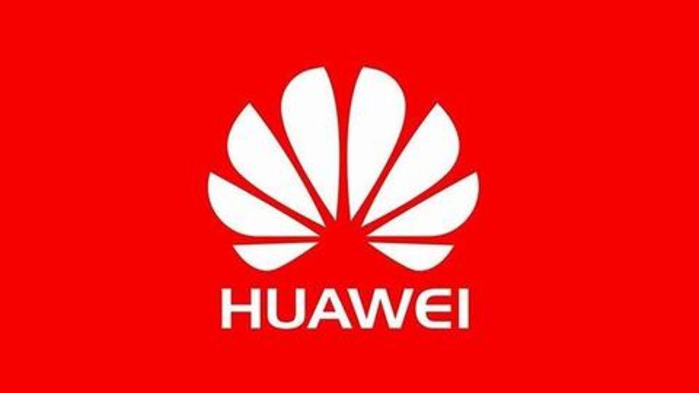 Huawei punished employees for tweeting New Year wishes from iPhone