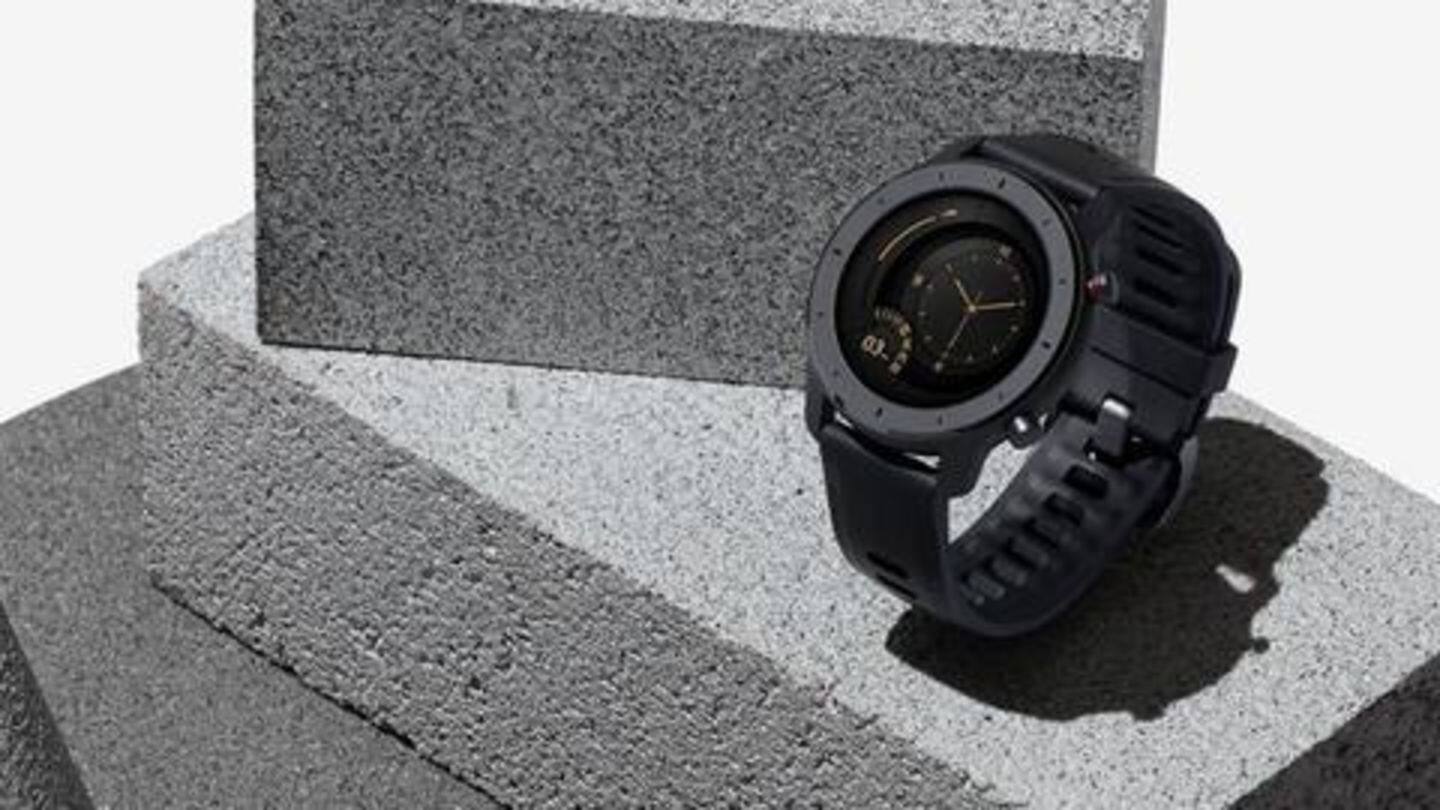 1.2-inch AMOLED display, colored strap options 1.2-inch AMOLED display, colored strap options