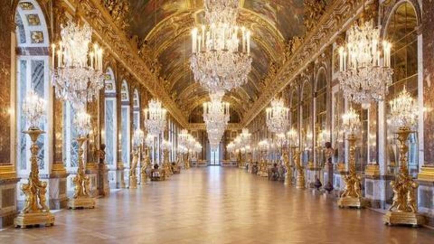 Почему версаль. Версальский дворец бальный зал. Зеркальный зал Версальского дворца. Тронный зал Версальского дворца. Дворец короля солнца Версаль.