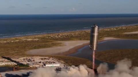 SpaceX's Starship prototype flies, lands for the first time