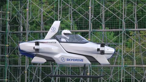 Japan's 'flying car' successfully completes first public flight