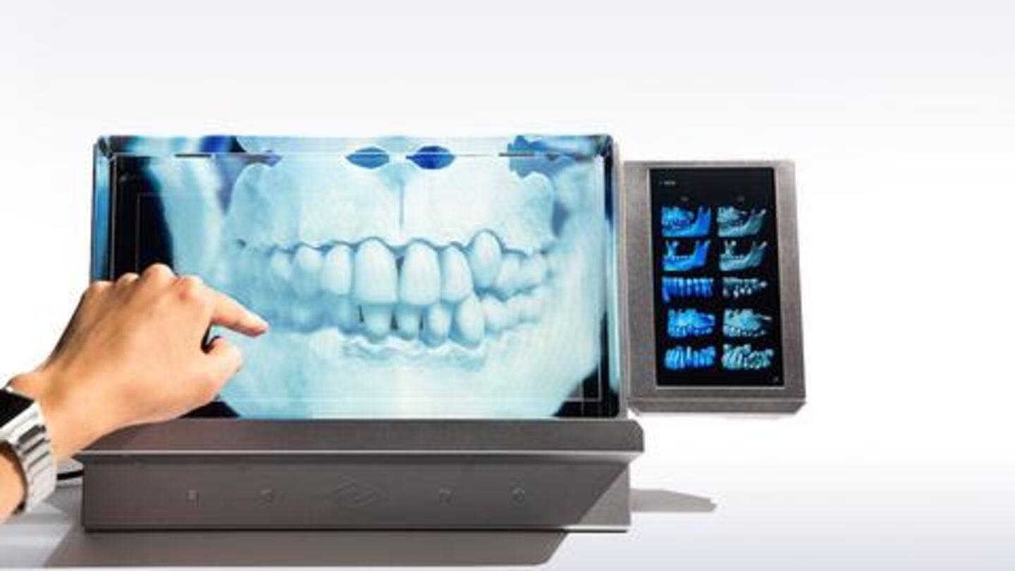 This holographic all-in-one PC displays objects in 3D: Here's how