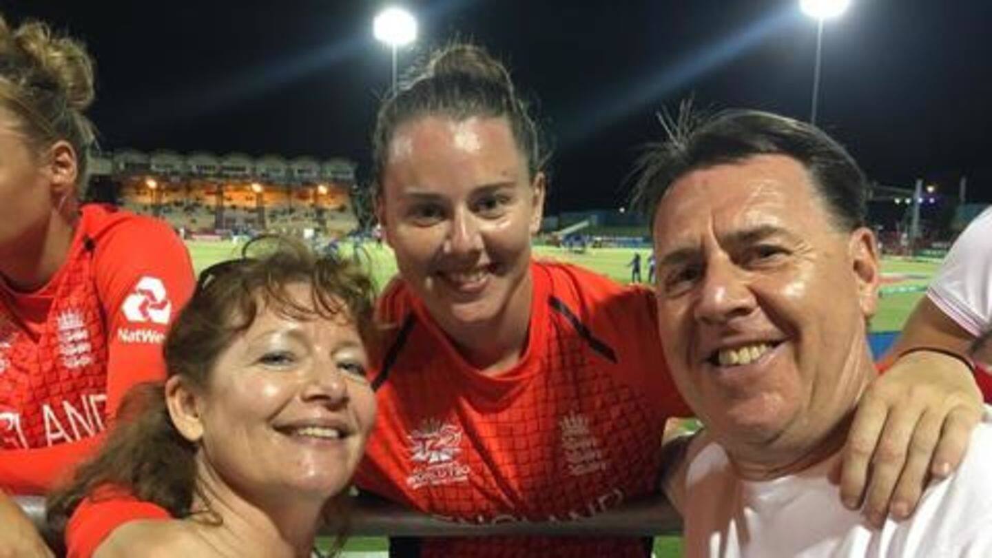 Linsey Smith and Catherine Cross rise among English bowlers Linsey Smith and Catherine Cross rise among English bowlers