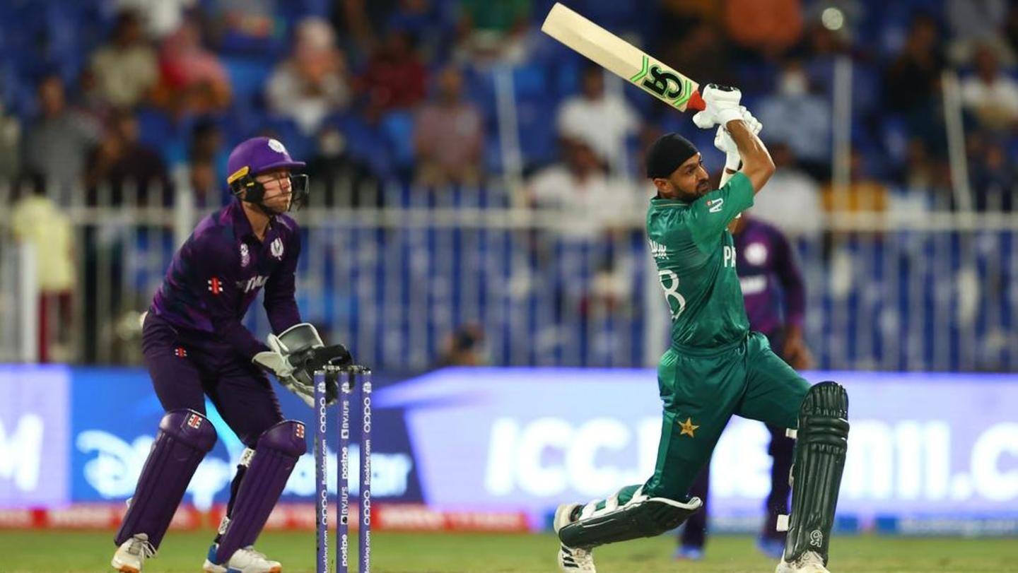 Malik smashes the fastest T20I fifty for Pakistan Malik smashes the fastest T20I fifty for Pakistan