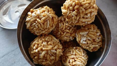 Got rice puffs? Turn them into these sweet laddus