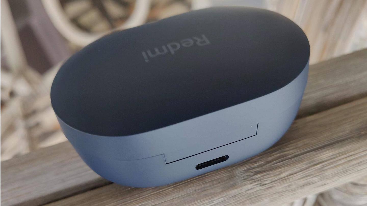 Good call quality, solid battery backup Good call quality, solid battery backup