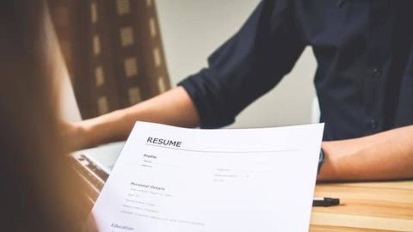Gen Z adding logos, Bitmojis to make resumes stand out Gen Z adding logos, Bitmojis to make resumes stand out