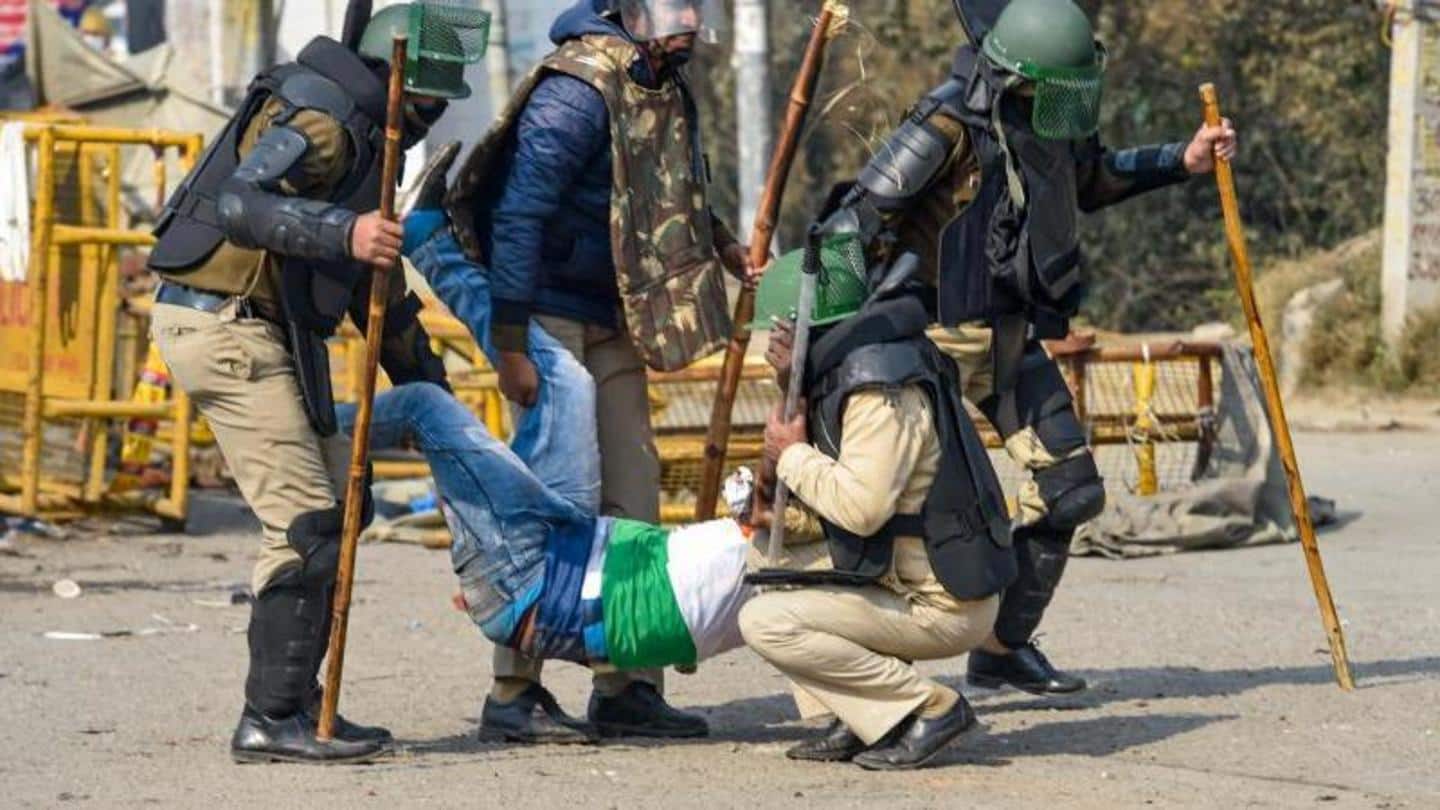 Anti-farmer group stirred violence at Singhu border earlier today Anti-farmer group stirred violence at Singhu border earlier today