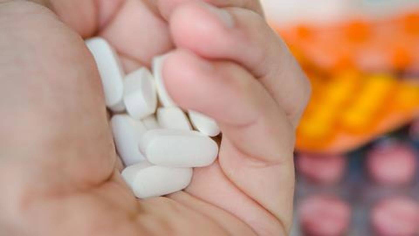 Pills had no markings indicating brand, composition, expiry date Pills had no markings indicating brand, composition, expiry date