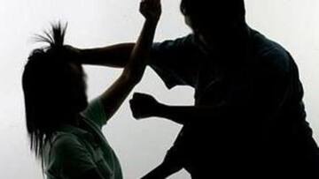 Mumbai: Man booked for thrashing wife over cooking 'tasteless' khichdi