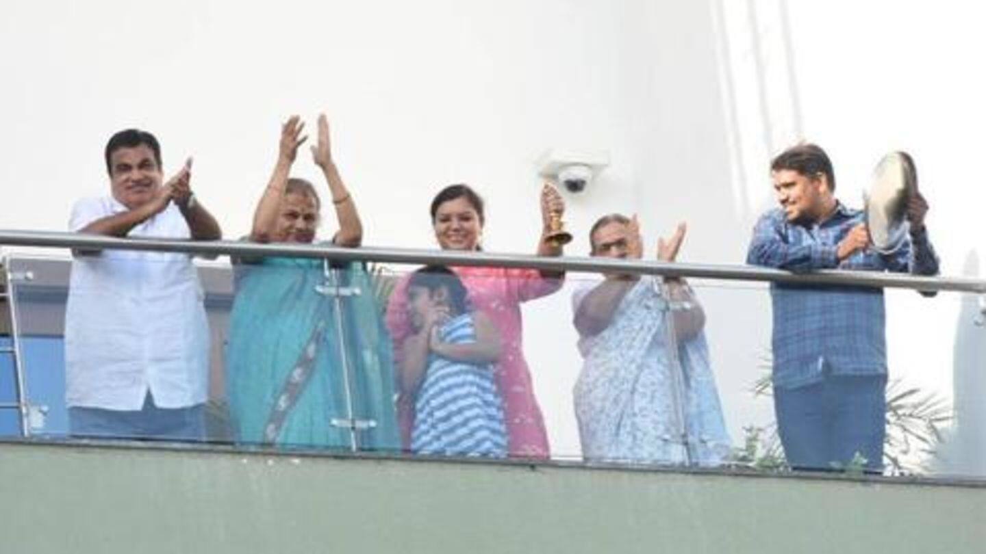 Modi had asked people to clap hands from their homes Modi had asked people to clap hands from their homes