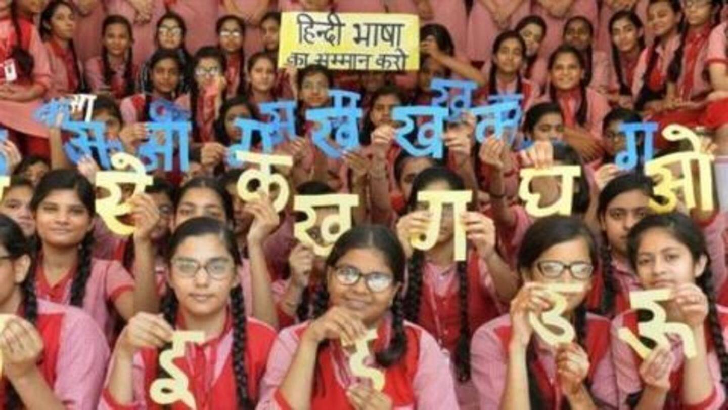Only 43.63% Indians have Hindi as their mother tongue Only 43.63% Indians have Hindi as their mother tongue