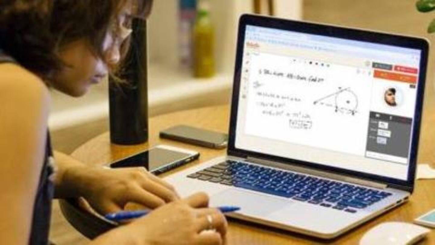 Here's how their online coaching system works Here's how their online coaching system works