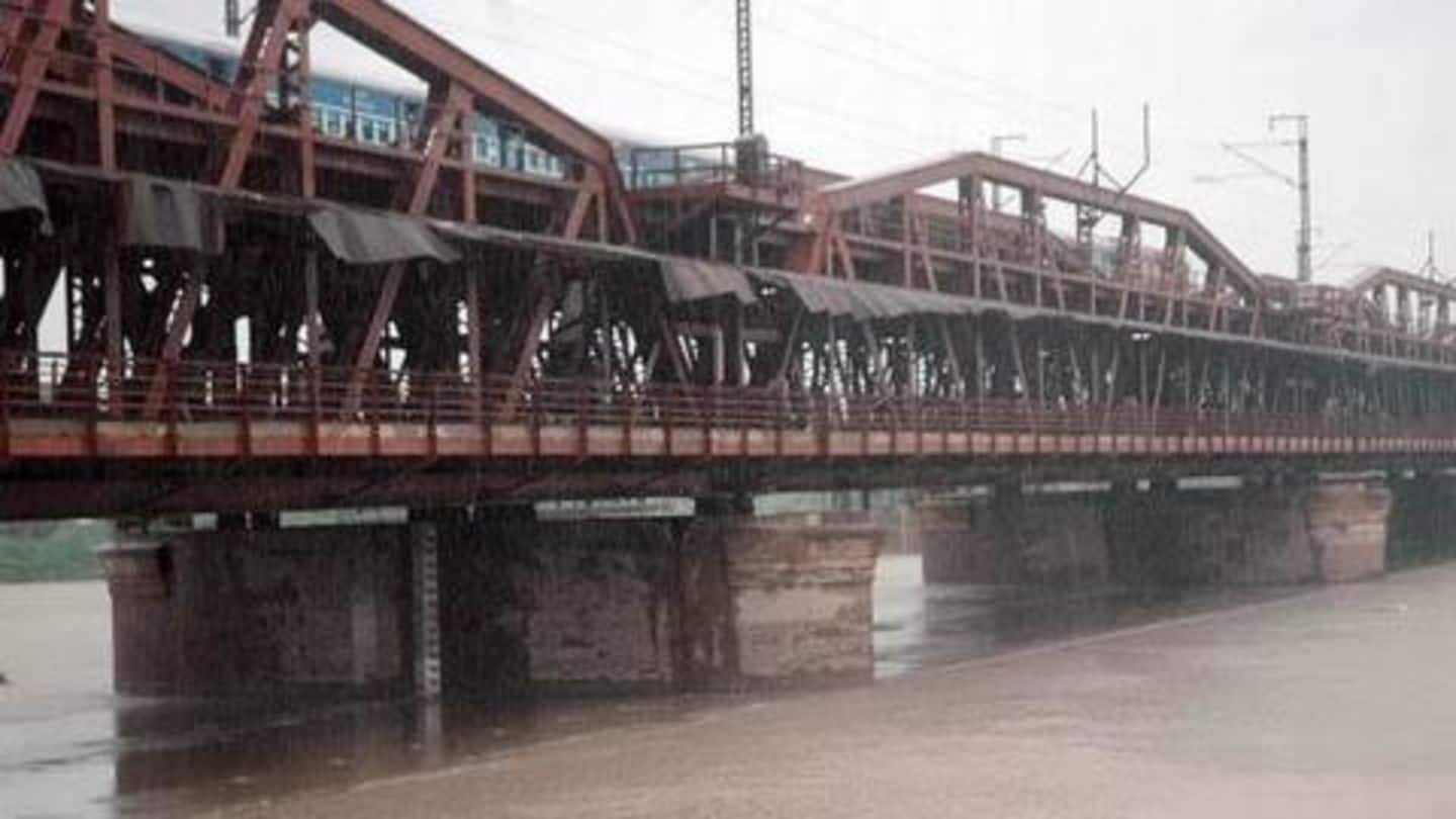 Authorities ready for rescue ops; Loha Pul closed Authorities ready for rescue ops; Loha Pul closed