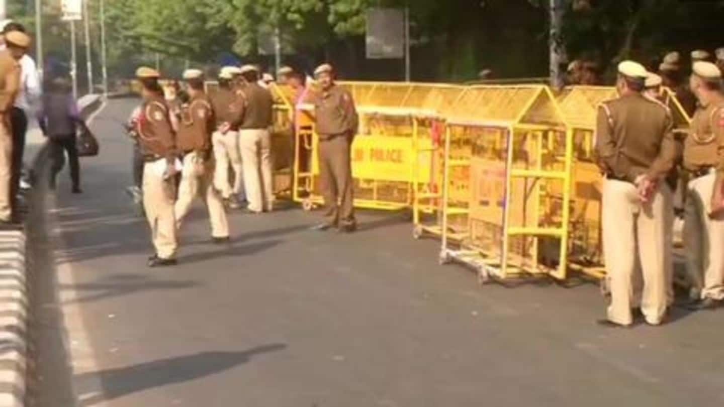 Barricades, water cannons placed to stop JNU students' protest Barricades, water cannons placed to stop JNU students' protest