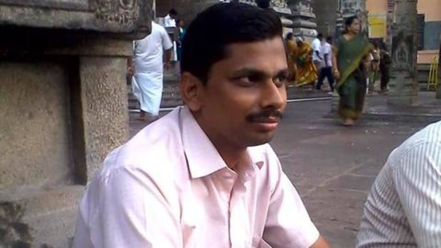 He applied for government jobs but failed repeatedly He applied for government jobs but failed repeatedly