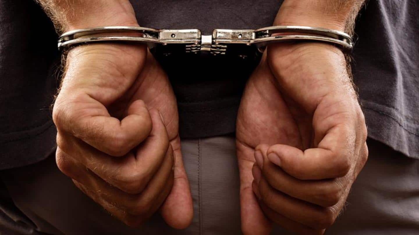Suspected journalists arrested by cops Suspected journalists arrested by cops