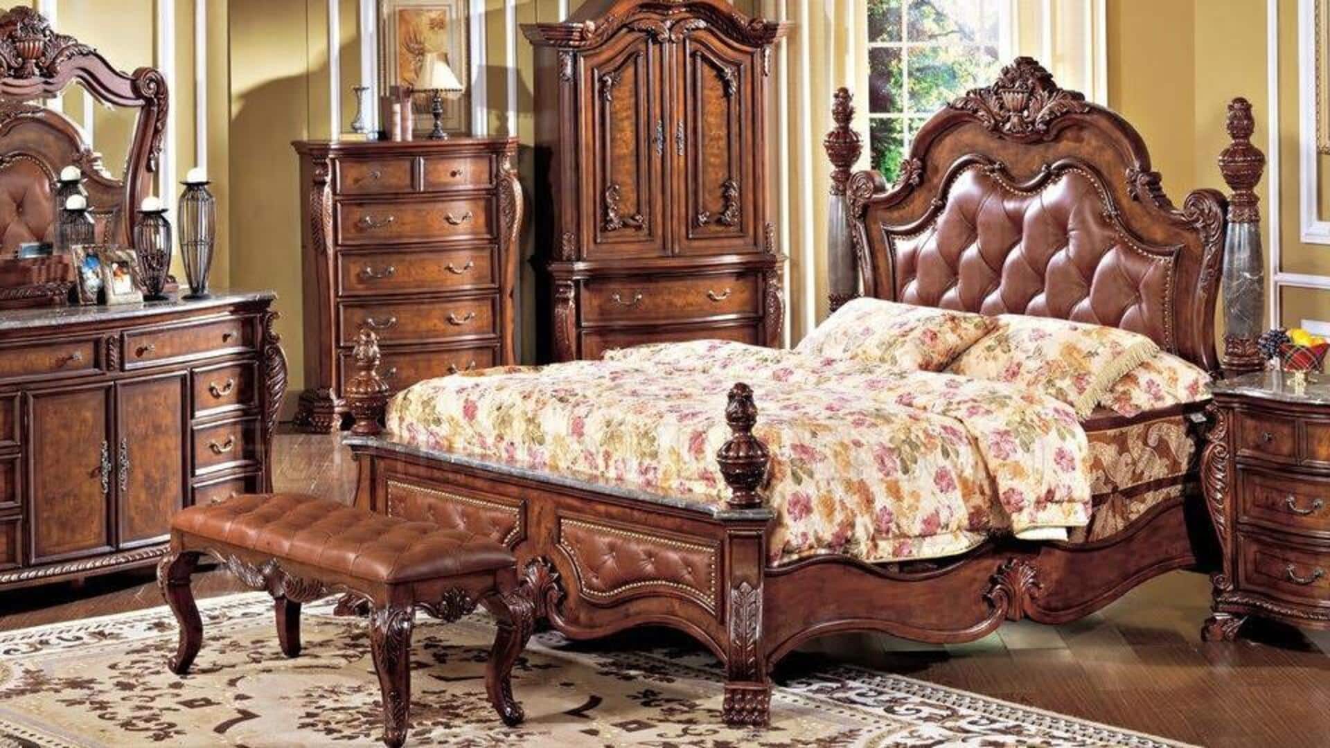 5 ways to use antique wooden carvings for your interiors