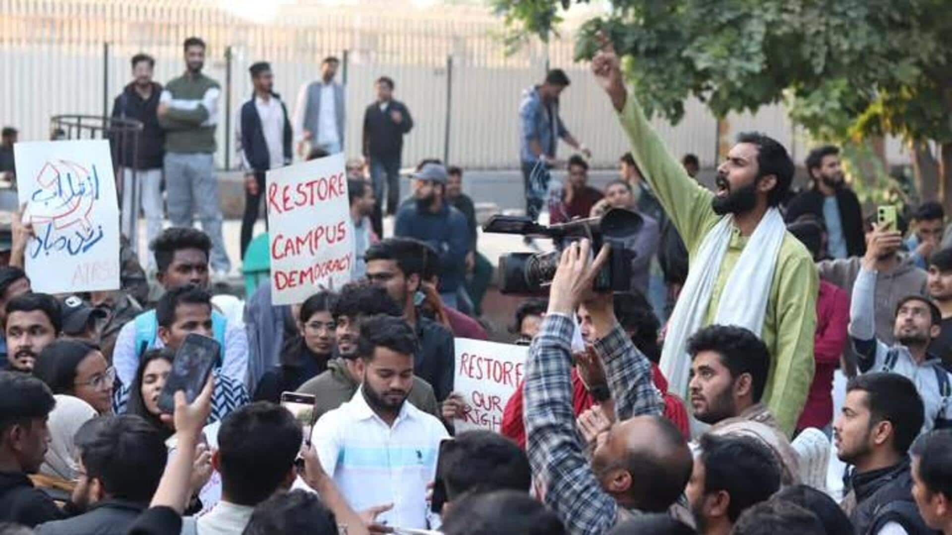 Over 10 Jamia students detained for protesting against disciplinary action