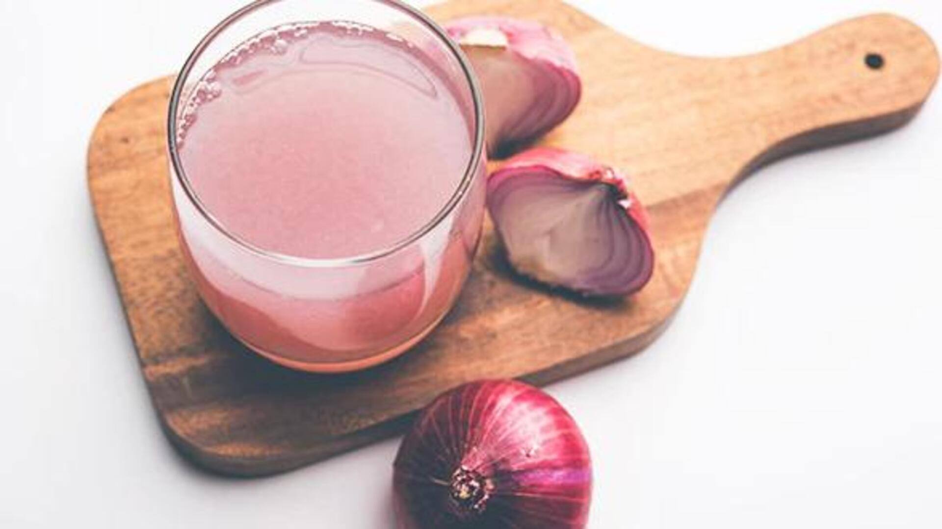 Preventing hair loss with homemade onion juice treatments