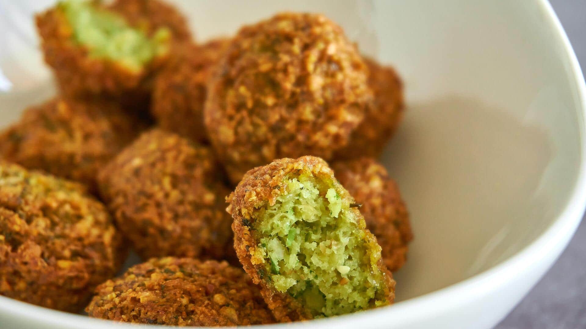 How to make falafel at home 