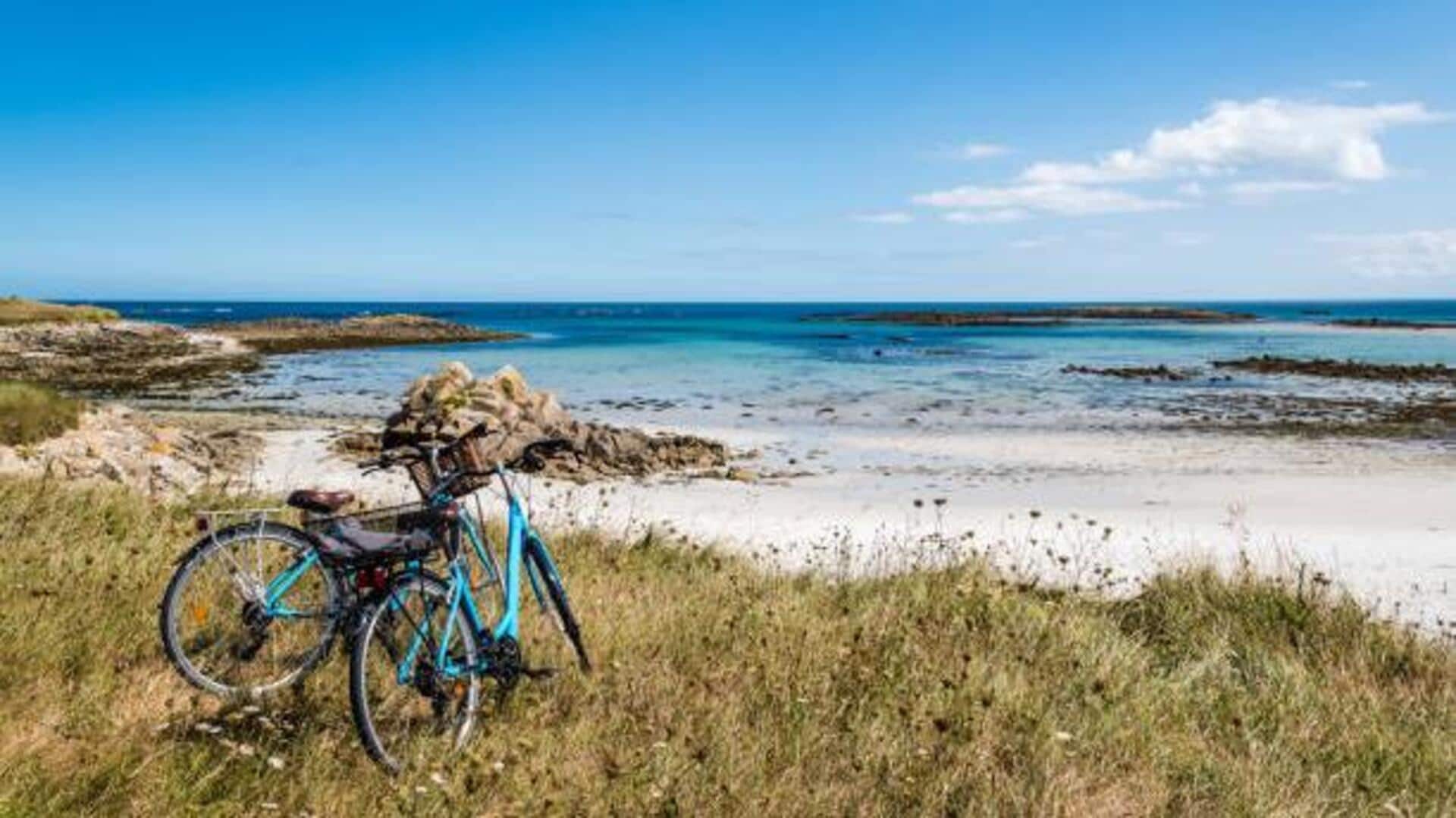Coastal village cycling: A must-try adventure Coastal village cycling: A must-try adventure