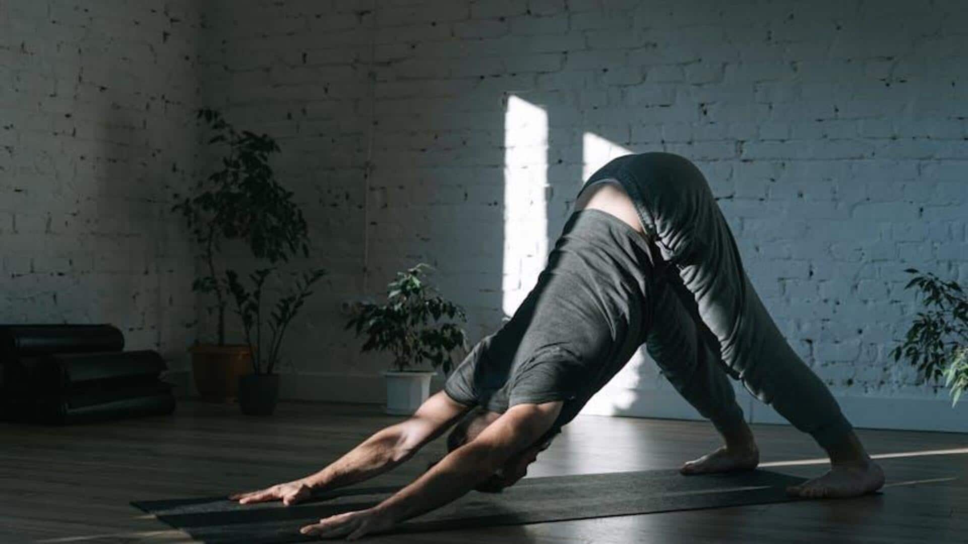 Leg day: 5 calf stretches you must do Leg day: 5 calf stretches you must do