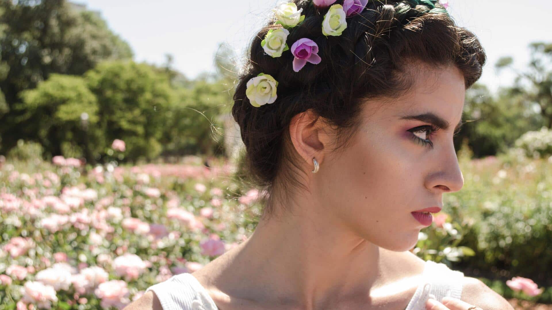 5 chic hairstyles for shoulder-length hair