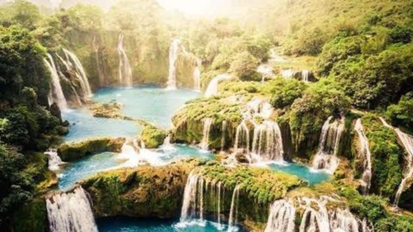 Ban Gioc-Detian Falls, Vietnam/China border Ban Gioc-Detian Falls, Vietnam/China border